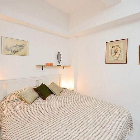 Aparthotel City Center Chişinǎu Buitenkant foto