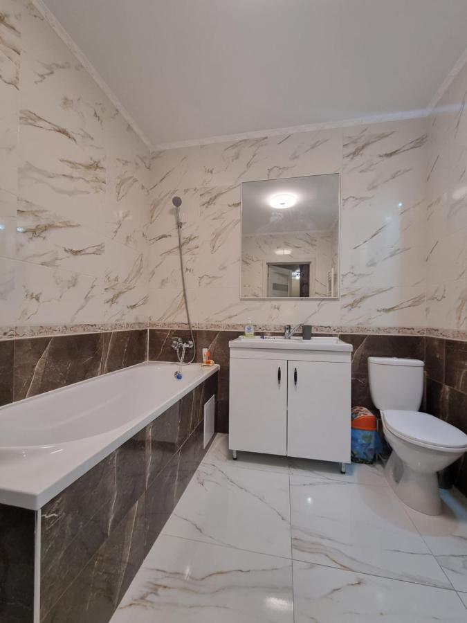 Aparthotel City Center Chişinǎu Buitenkant foto