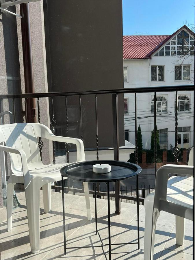 Aparthotel City Center Chişinǎu Buitenkant foto