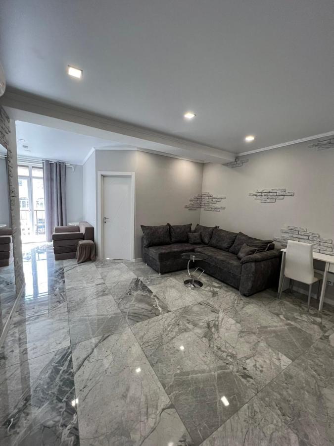 Aparthotel City Center Chişinǎu Buitenkant foto