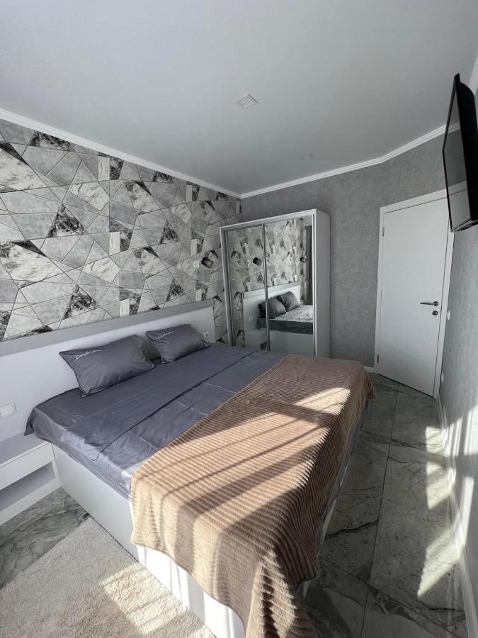 Aparthotel City Center Chişinǎu Buitenkant foto