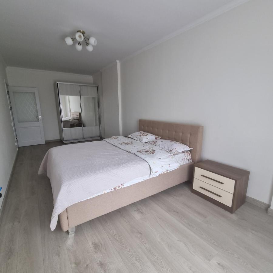 Aparthotel City Center Chişinǎu Buitenkant foto