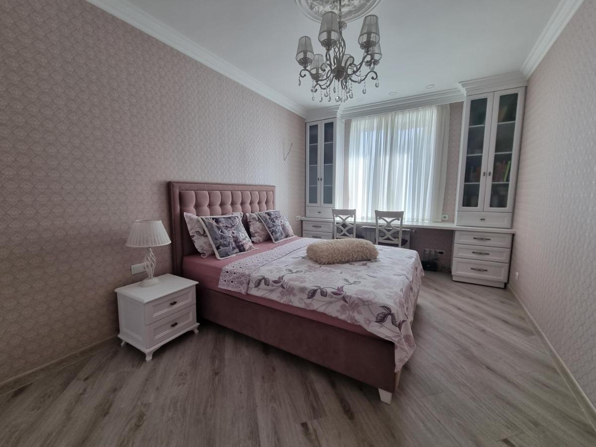 Aparthotel City Center Chişinǎu Buitenkant foto